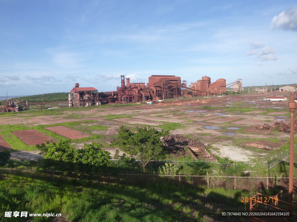 工业遗址景观 绿意环绕