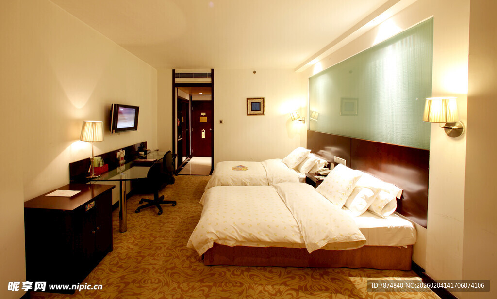 温馨舒适的双人酒店客房