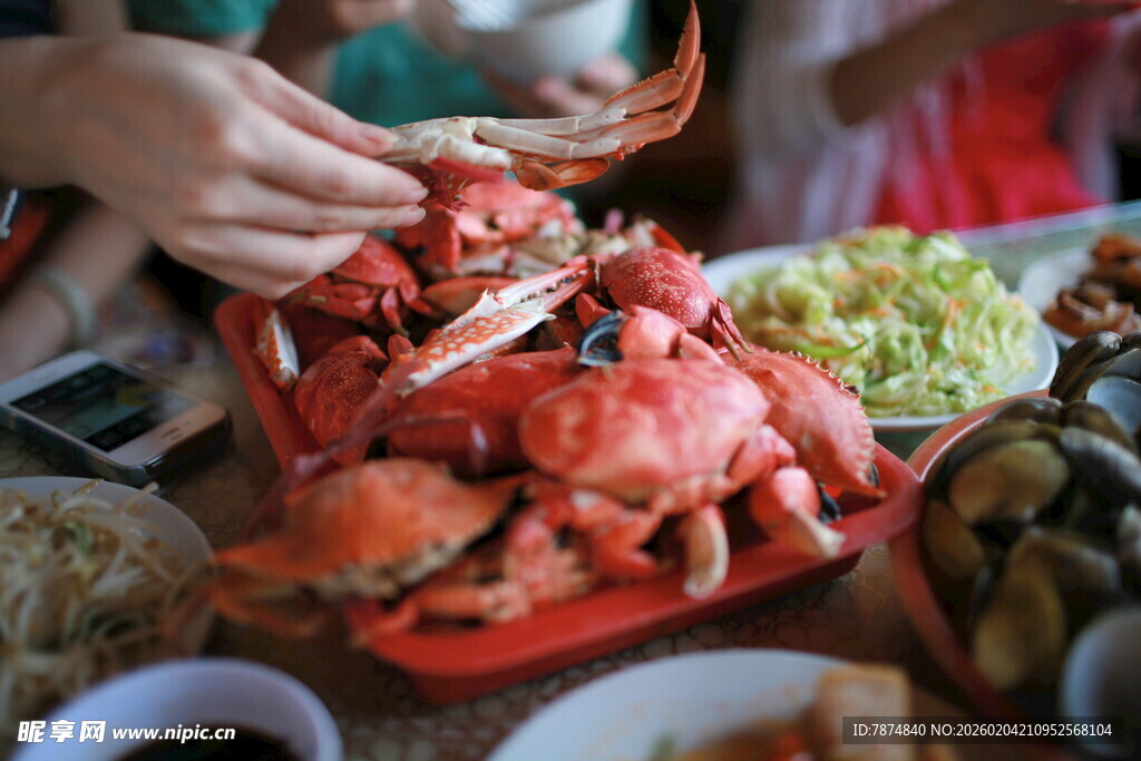 丰盛海鲜大餐诱人瞬间