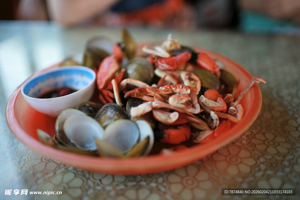 美味海鲜拼盘 搭配蘸料