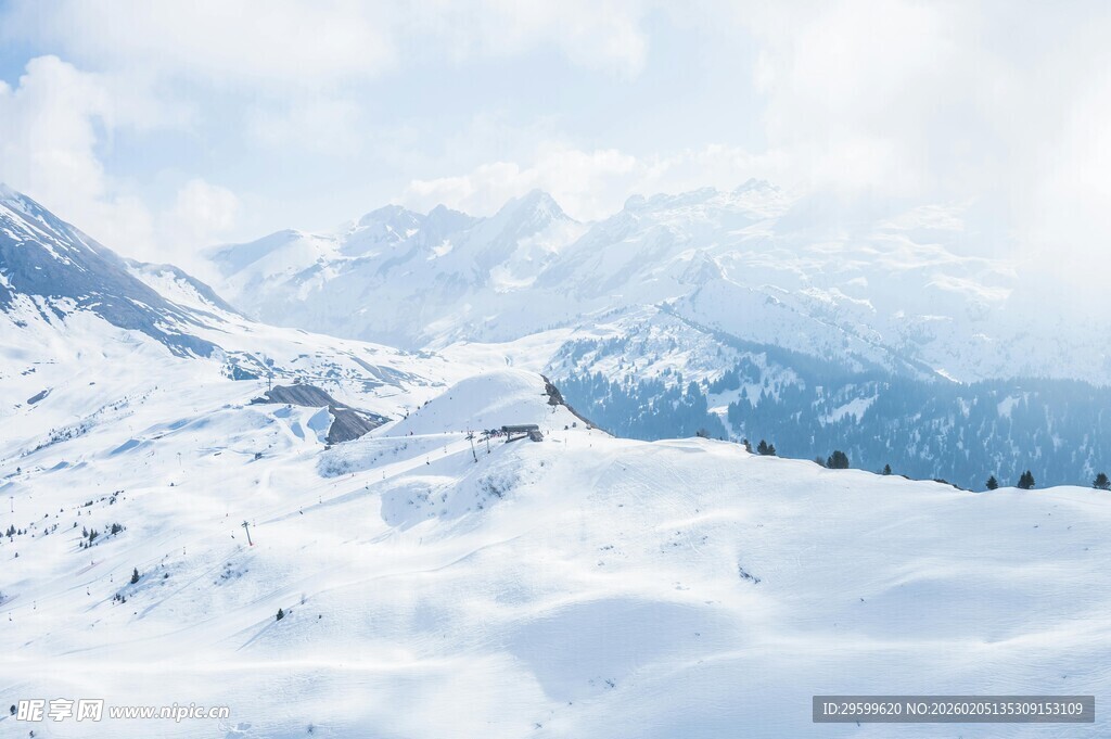 雪山壮丽雪景