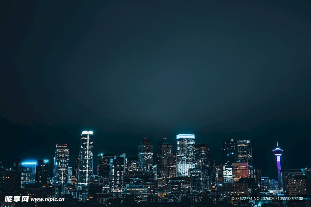 夜幕下的璀璨都市景观