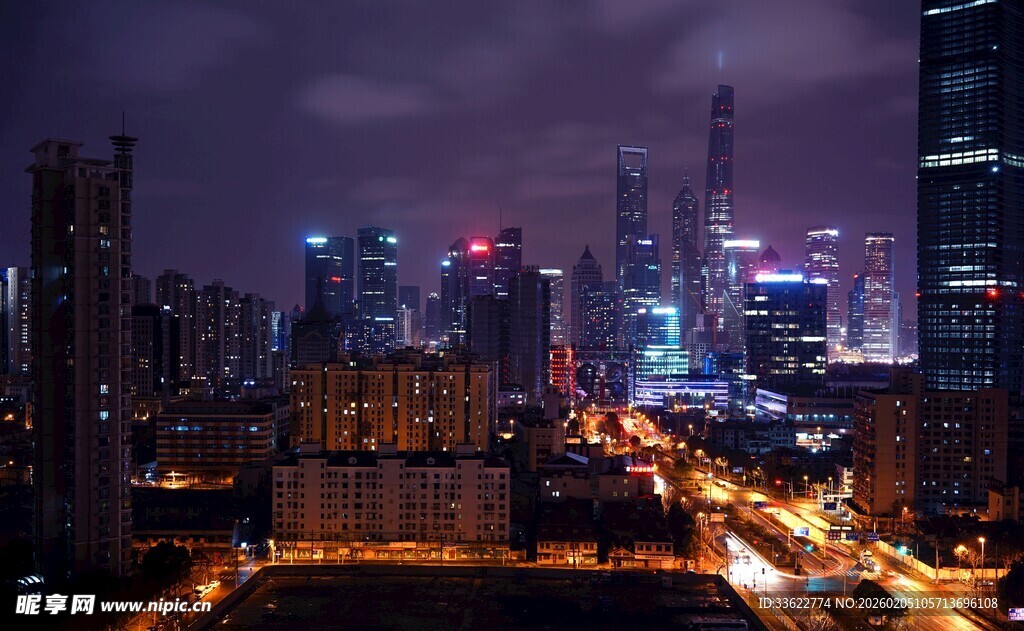 都市夜景璀璨灯火辉煌