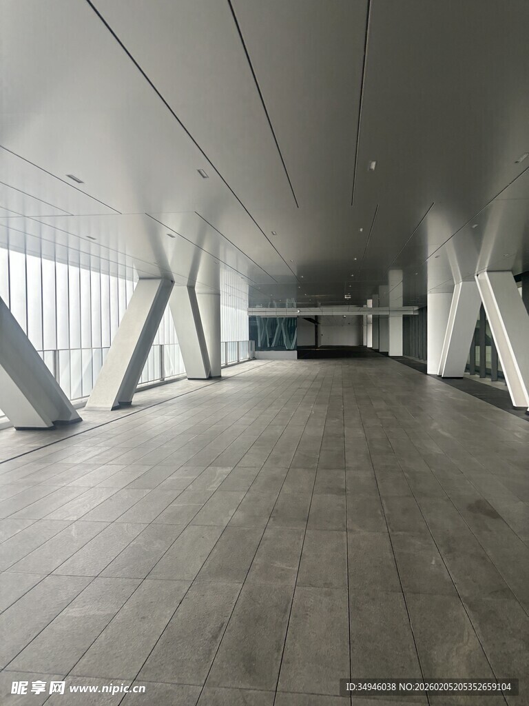 现代空旷室内空间场景