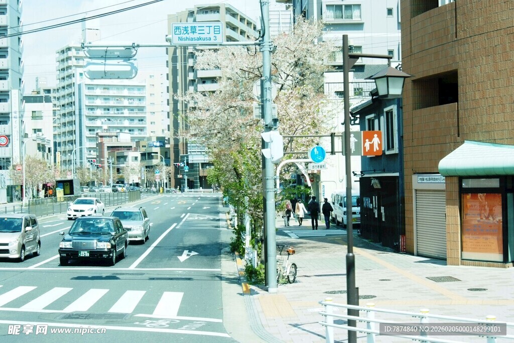 日本城市街道街景