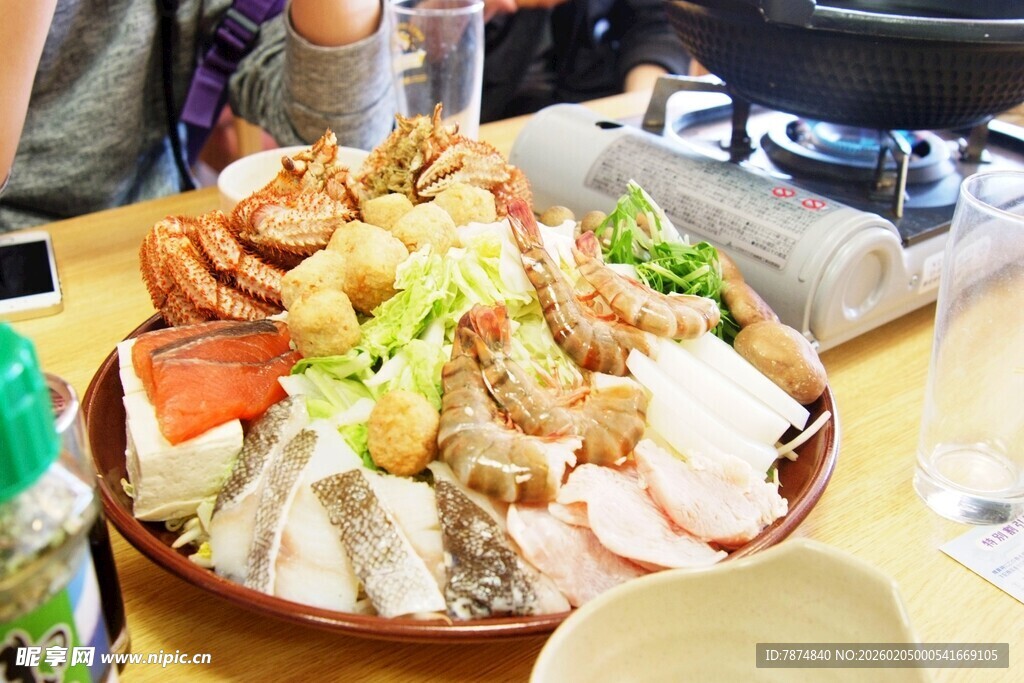 日本丰盛美味的特色食材拼盘