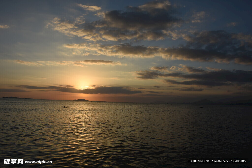 三亚海上日落美景