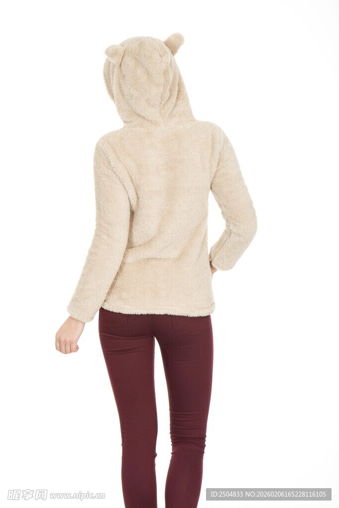 米色连帽外套穿搭展示