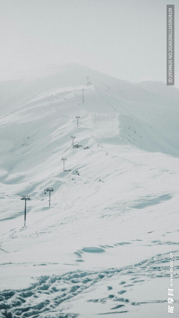 雪山索道景观