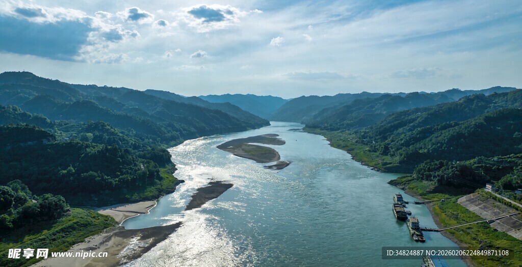 壮丽江河与青山美景