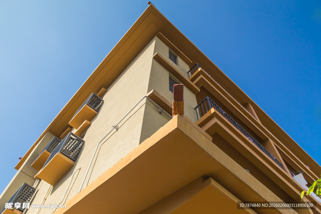 现代风格建筑外观特写