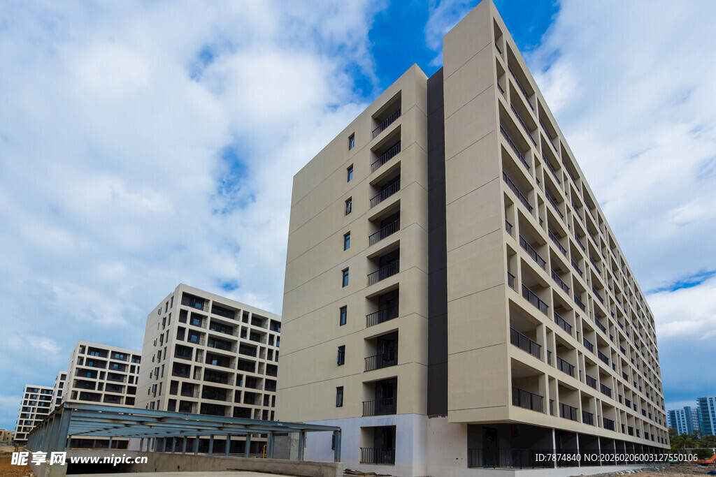 现代高层公寓建筑外观