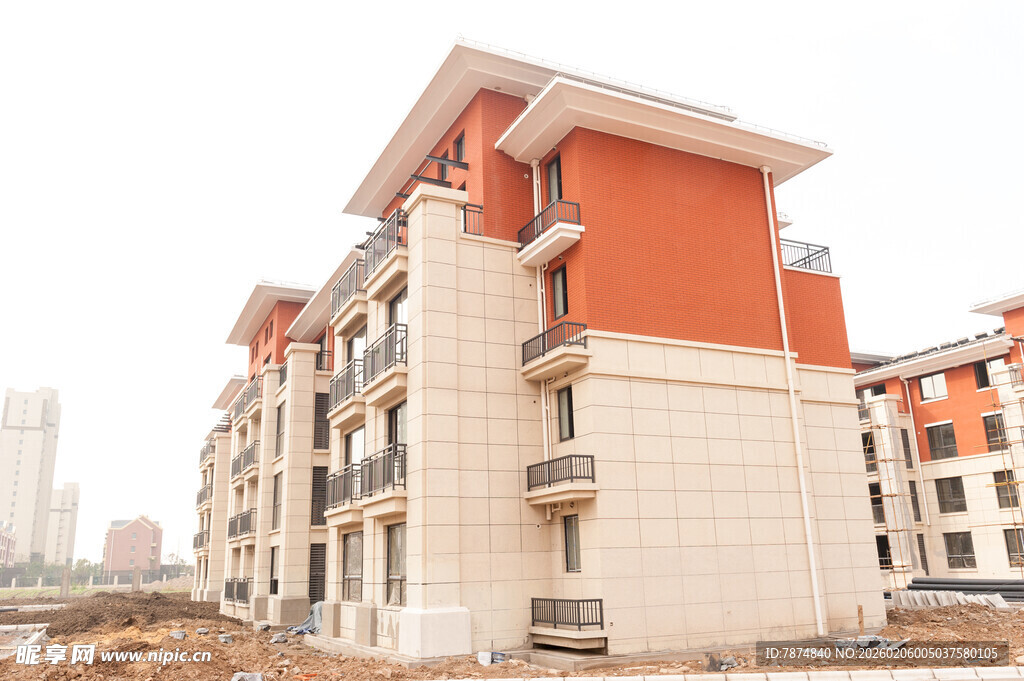 在建多层居民住宅楼