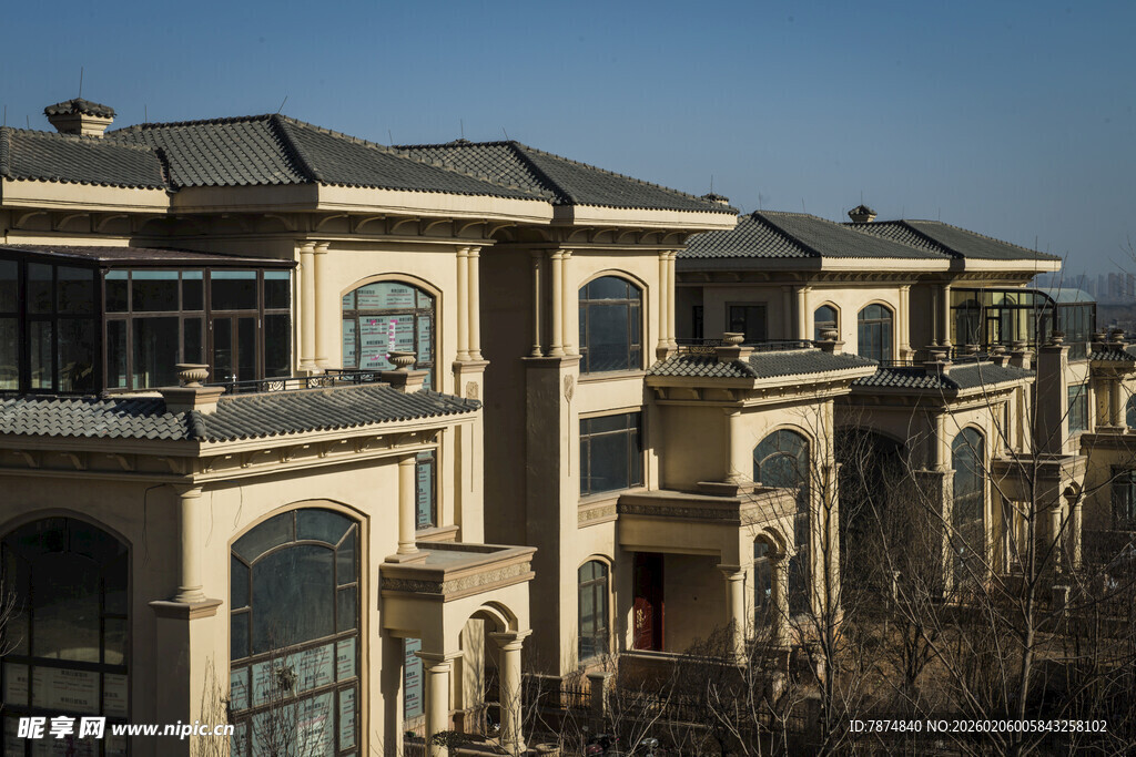 豪华联排别墅外观展示