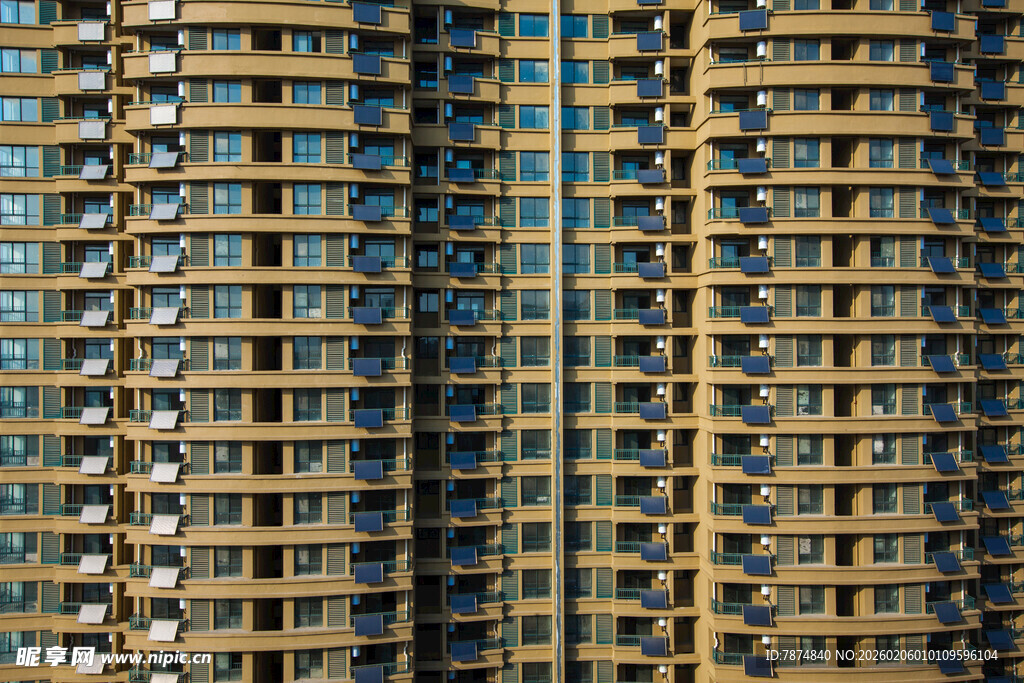 高层住宅楼外观特写