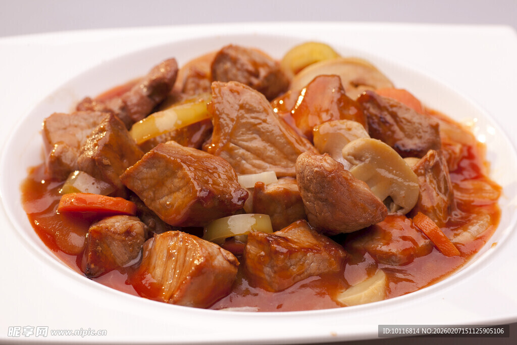 炖牛腩