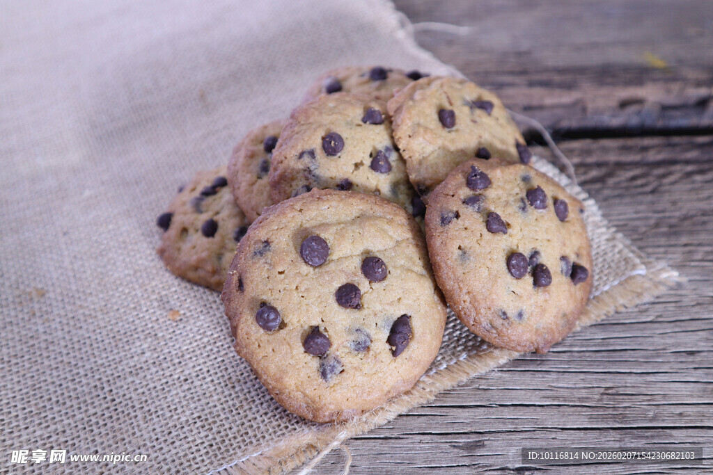 巧克力豆曲奇饼干