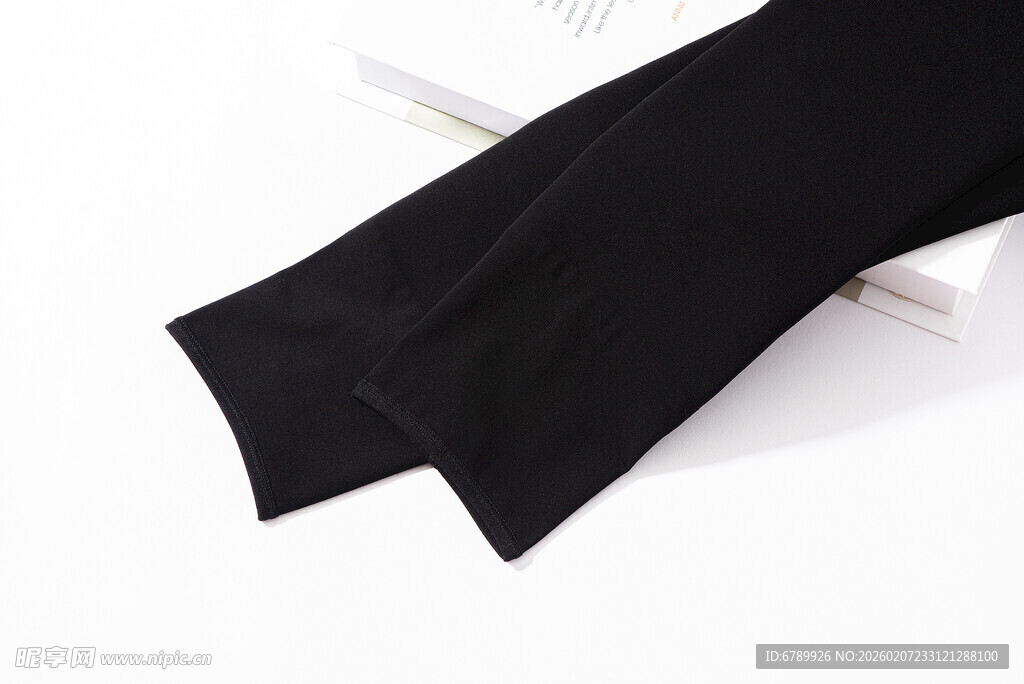 黑色裤袜展示