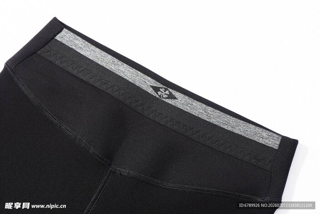黑色简约款男士内裤特写