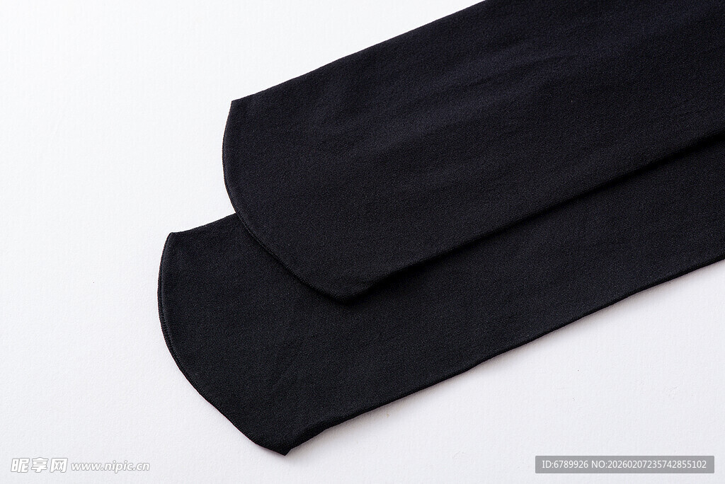 黑色长筒袜特写