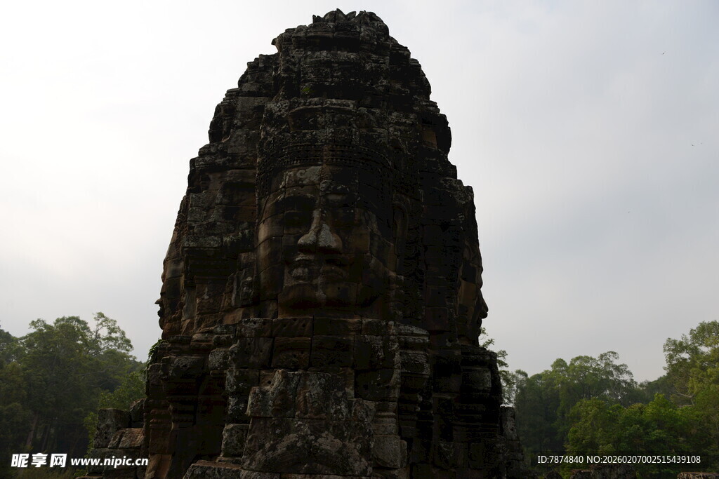 吴哥窟神秘石像