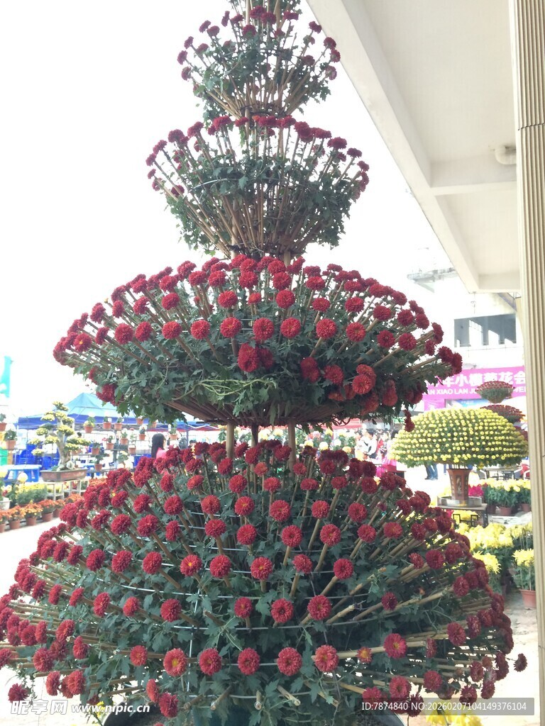 三层玫瑰花卉装饰造型