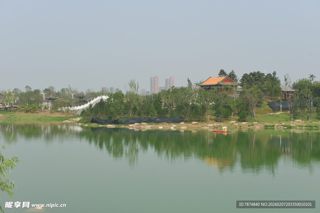 湖畔风光 静谧自然景致