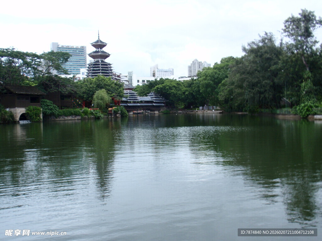 湖畔风光 静谧自然景致