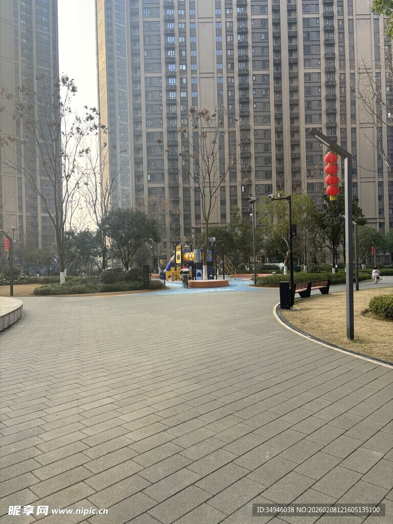 城市中的开阔休闲广场