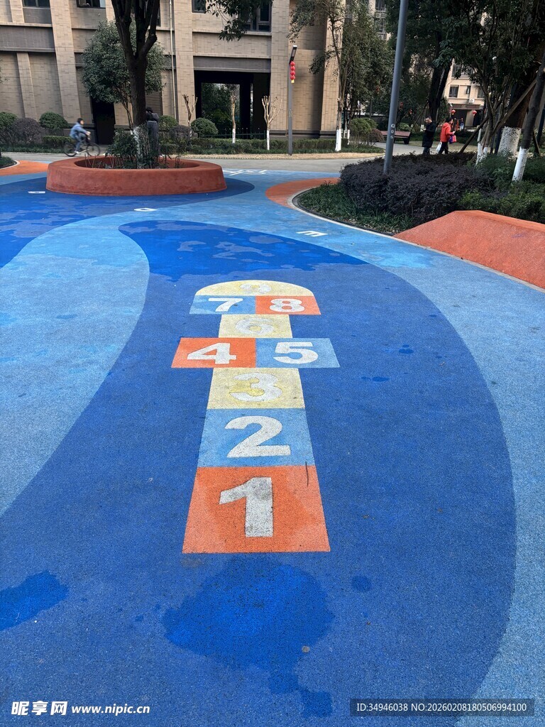 彩色地面数字标识图案