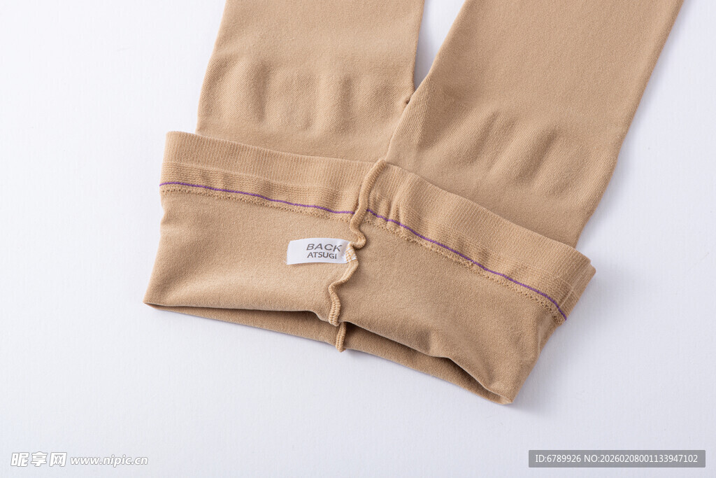 米色打底裤细节展示