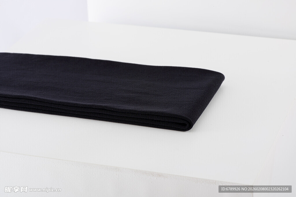 黑色裤袜折叠展示