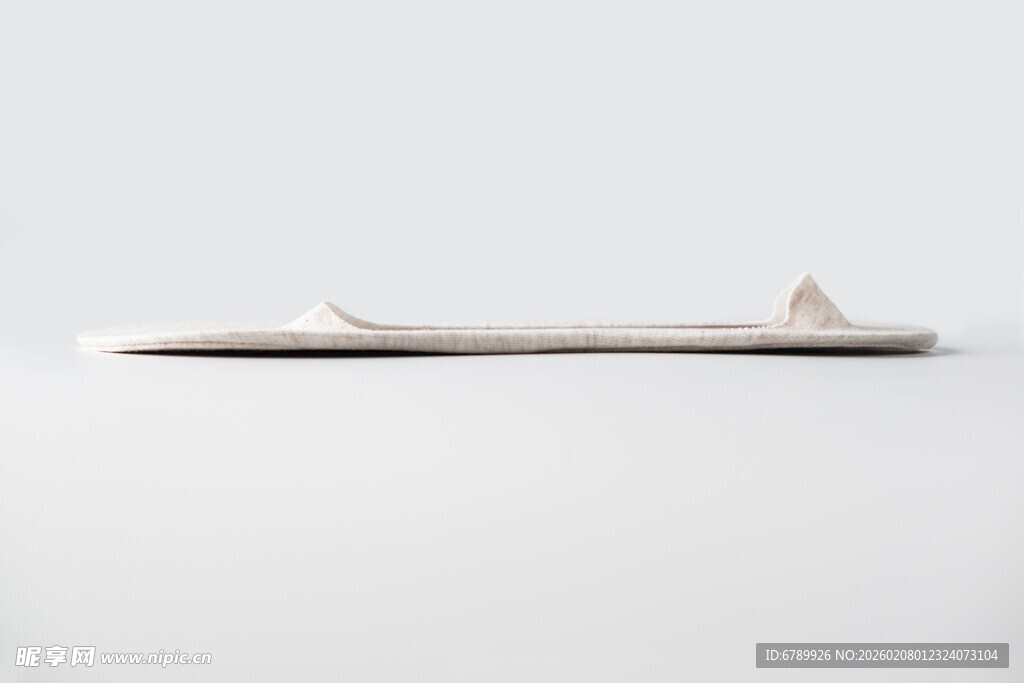 简约白色船袜展示