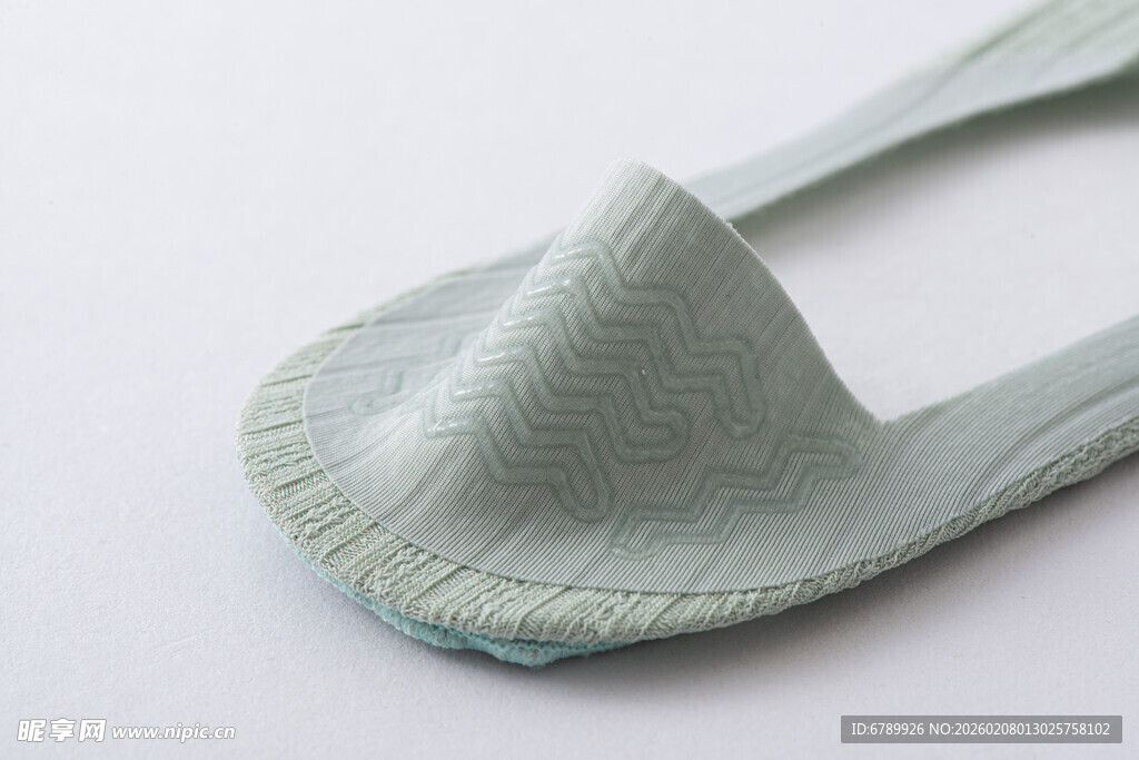 浅绿色简约船袜