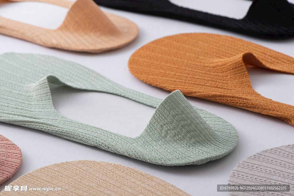 多彩简约款女士隐形船袜