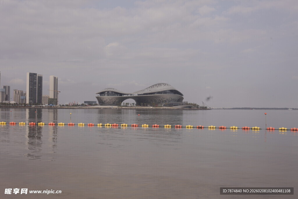 湛江海滨现代建筑景观