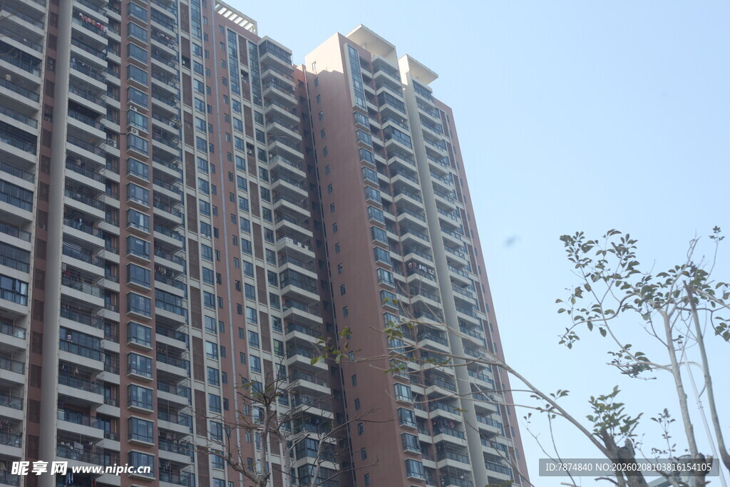 湛江高耸入云的现代高层住宅