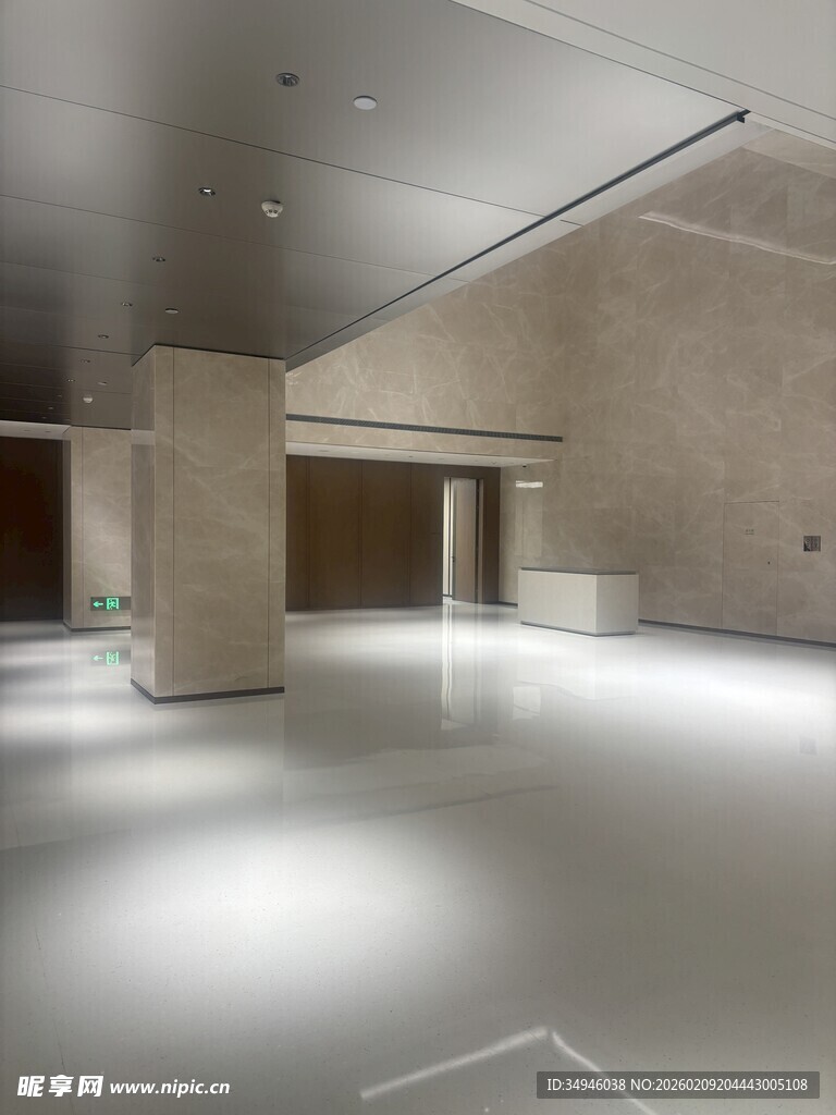 空旷简约室内空间场景