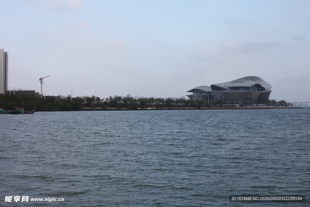 海滨城市独特建筑景观