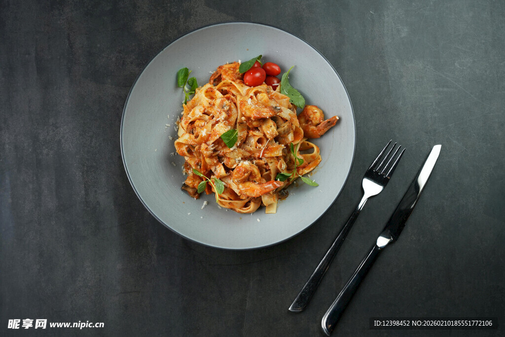 美味意面配餐具