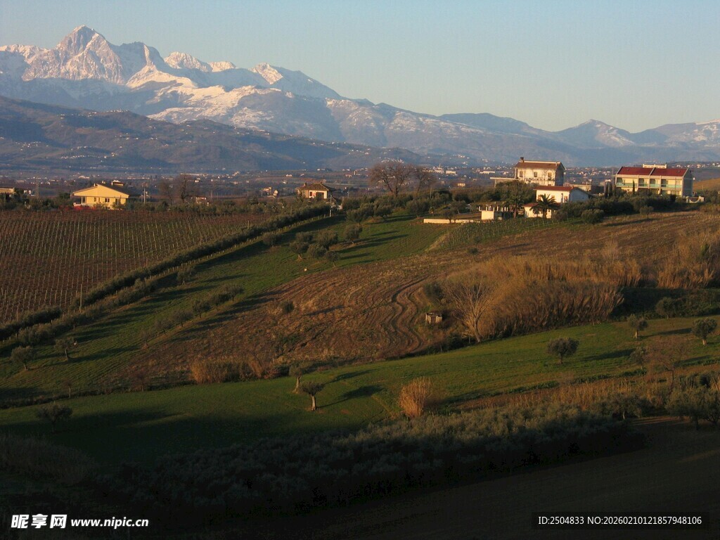 乡村山野间的美丽风光