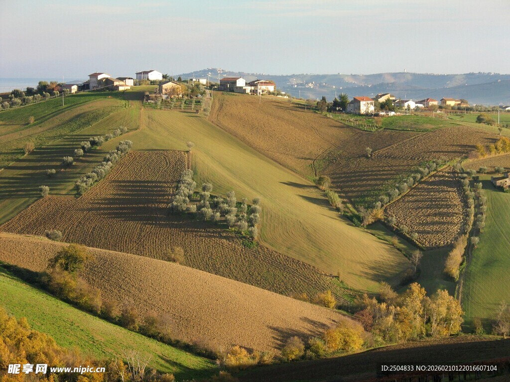 田园丘陵风光美景