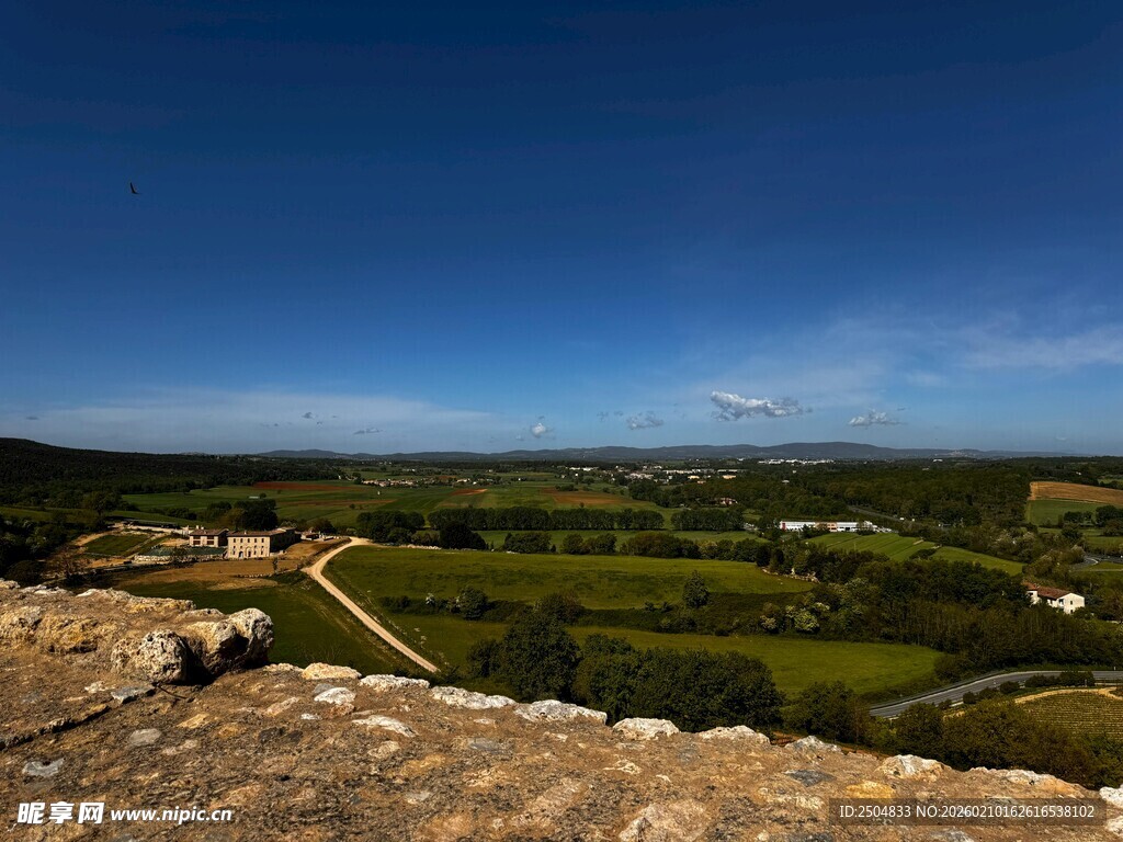 俯瞰田园风光美景