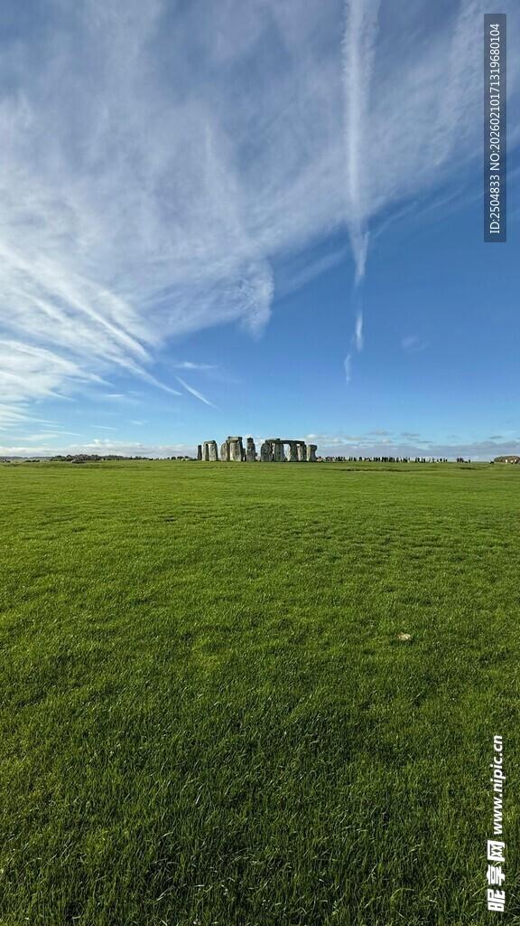 广袤绿野 蓝天相伴