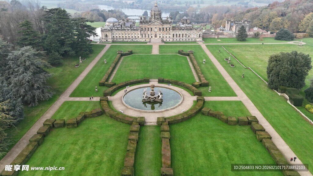 美丽规整的欧式园林景观