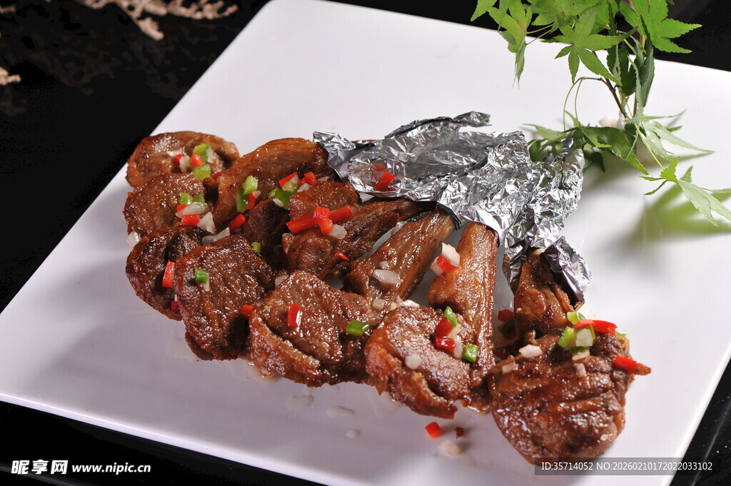 香辣美味羊棒骨