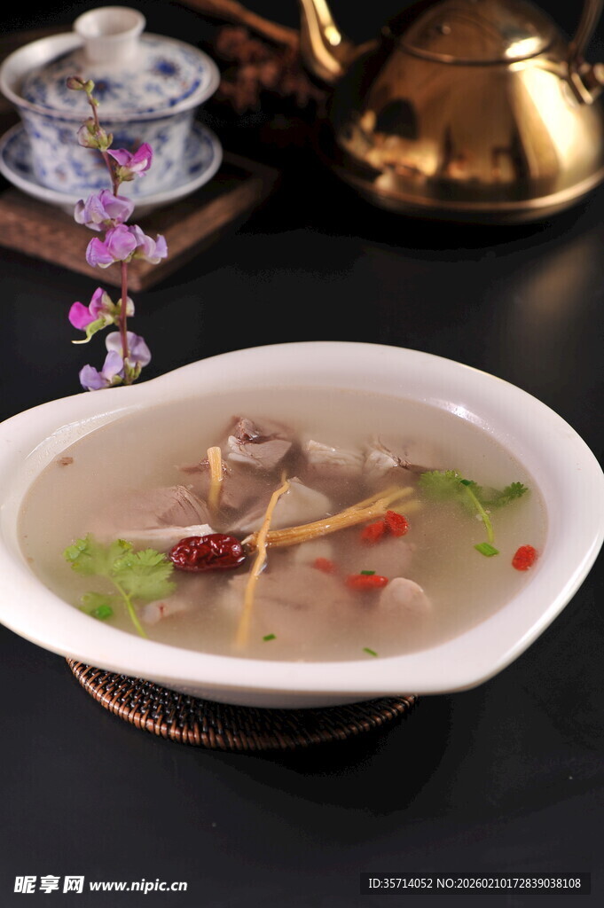 滋补养生羊肉汤品