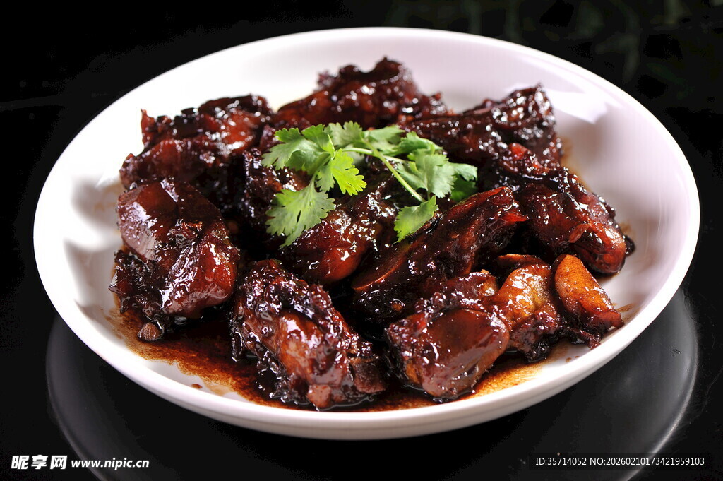 骨头  鲜香诱人