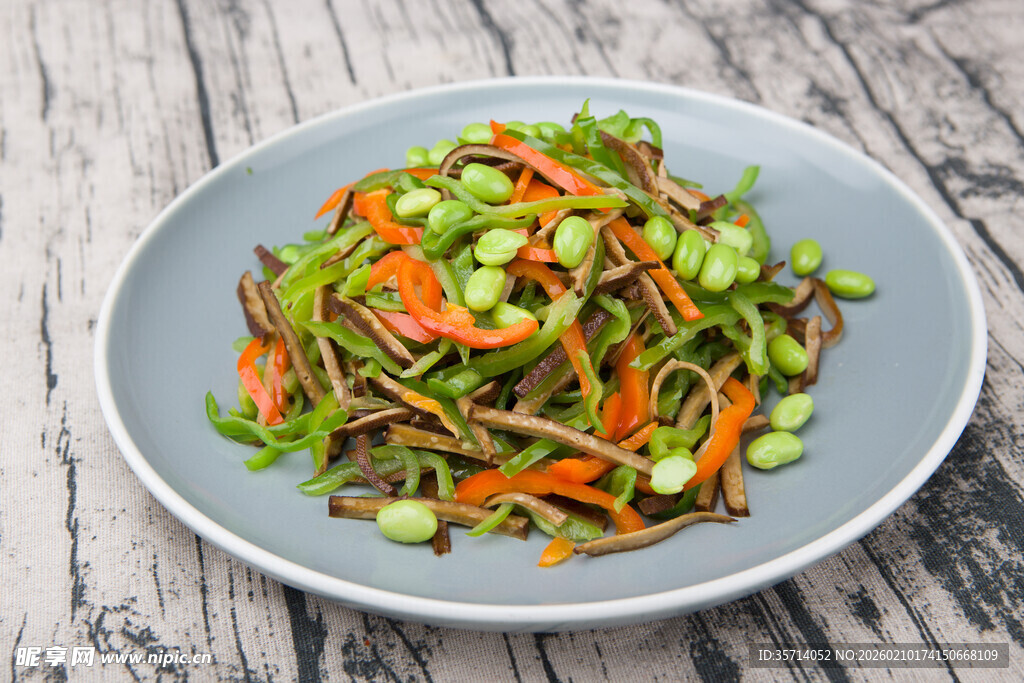 青椒香干炒毛豆