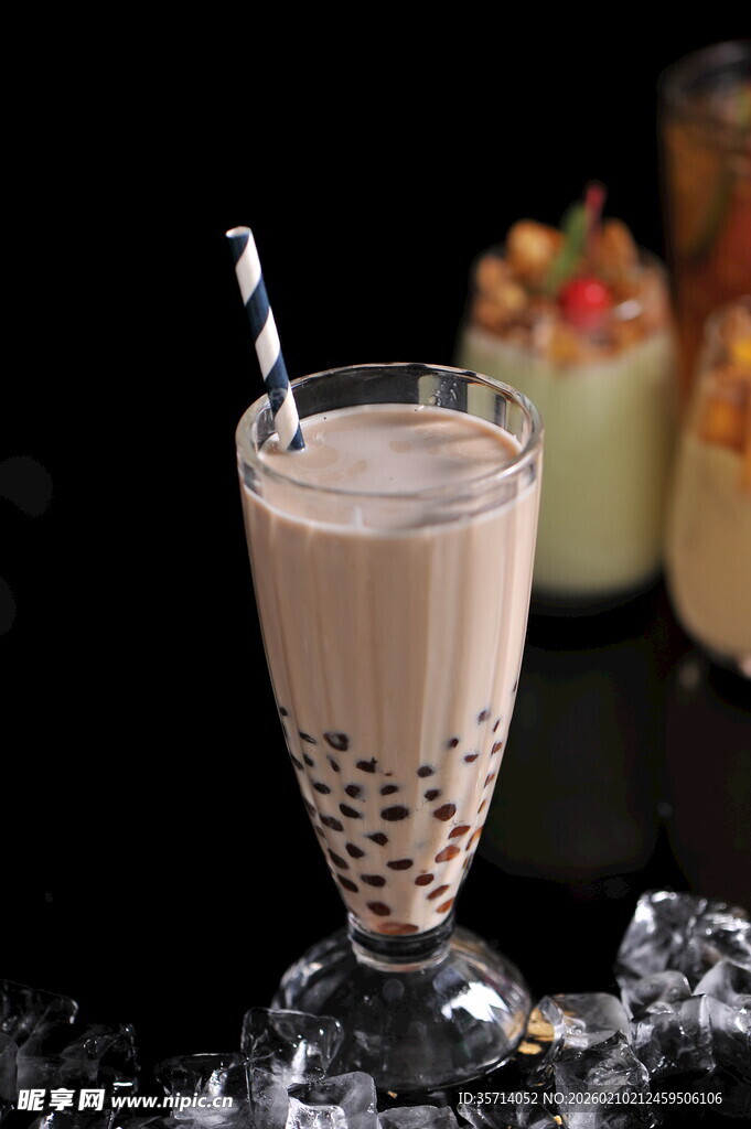 珍珠奶茶冰爽美味饮品